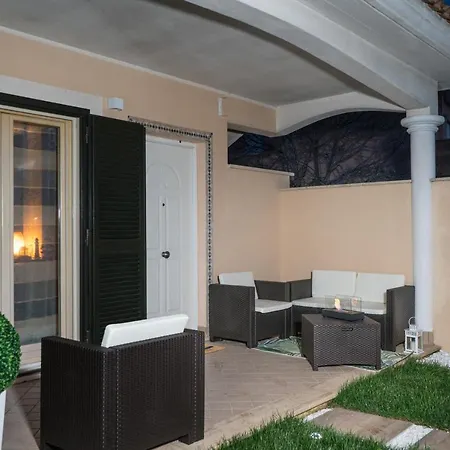 Relaxroombeach 度假居 *