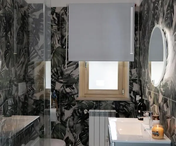 Relaxroombeach 度假居 *