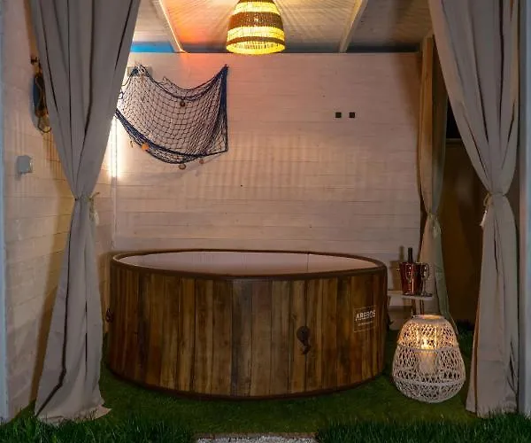 בית נופש Relaxroombeach אנזיו